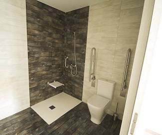 BAÑO PRIVADO